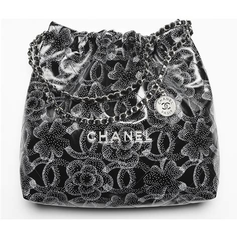 chanel black snake purse|Chanel 22 handbag, Shiny calfskin & gold.